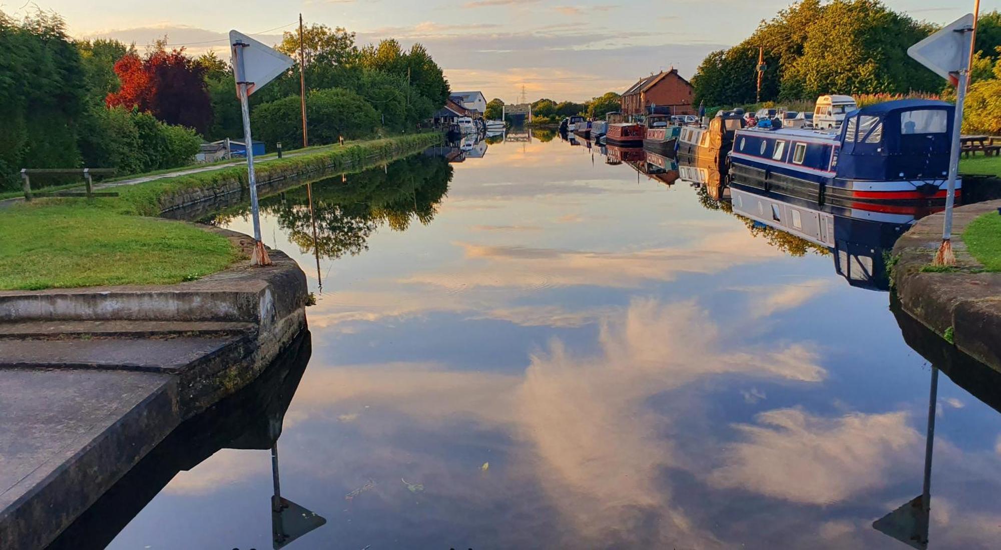 Villa The Moorings Wakefield Esterno foto